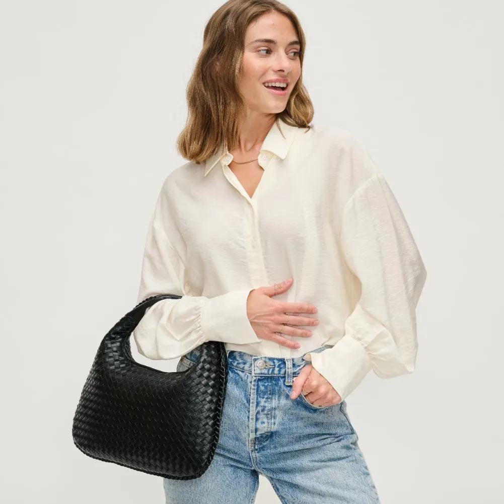 Adela Hobo
