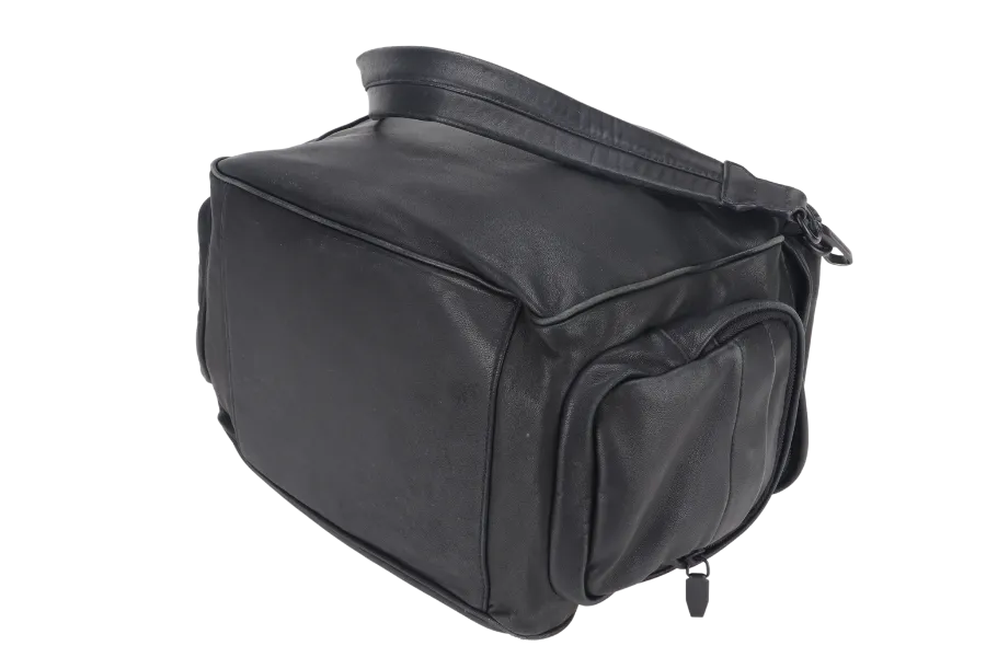 ALEXANDER WANG BLACK NAPPA LEATHER MESSENGER BAG WITH DUST COVER