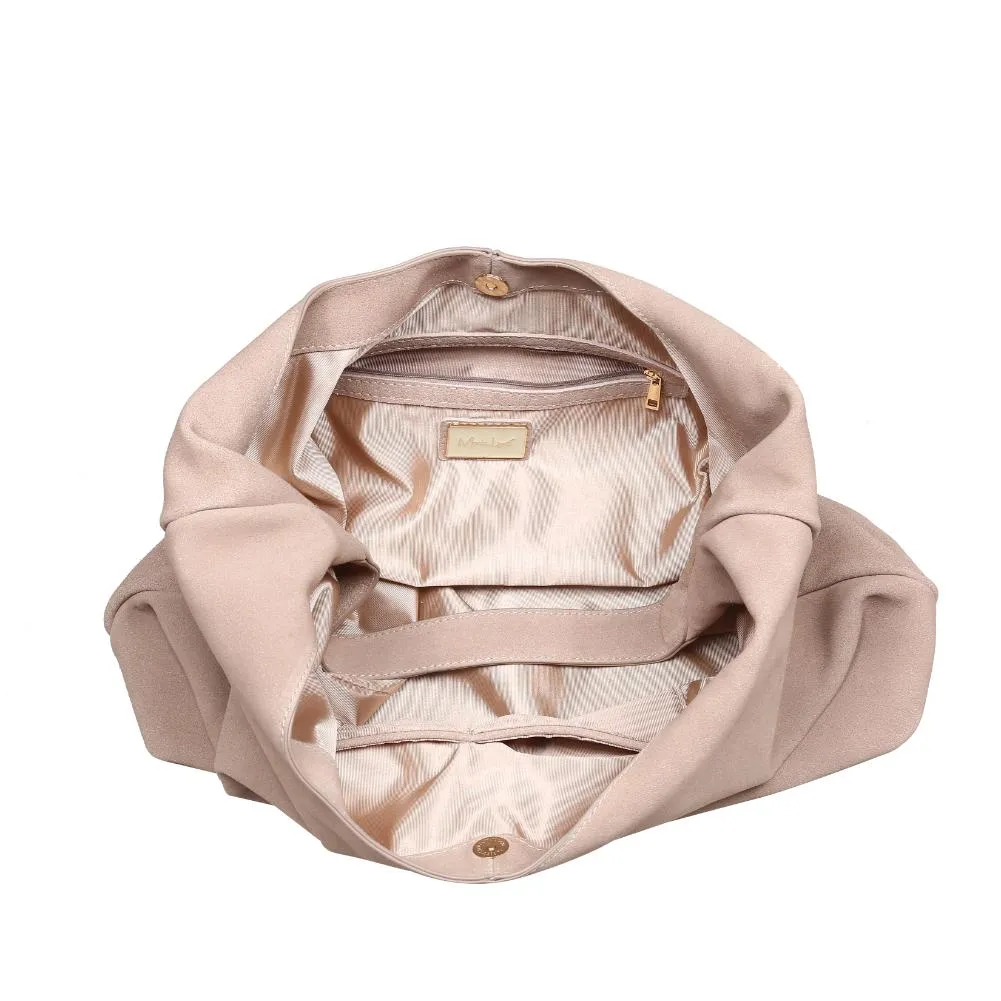 Amber Hobo