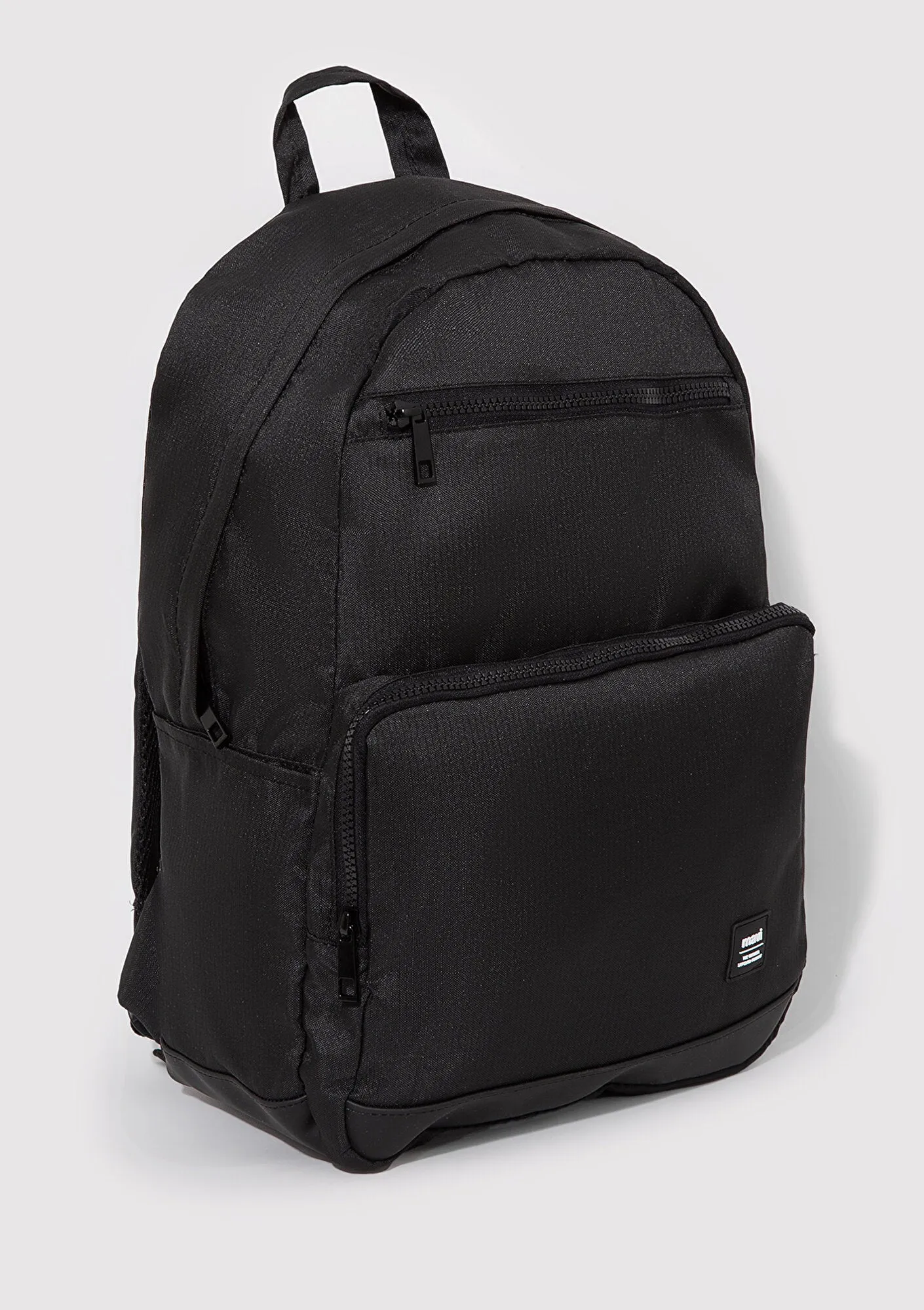 Black Bagpack