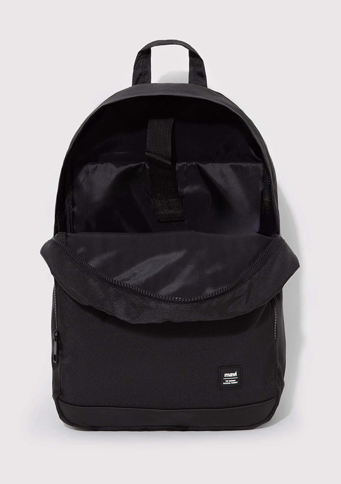 Black Bagpack