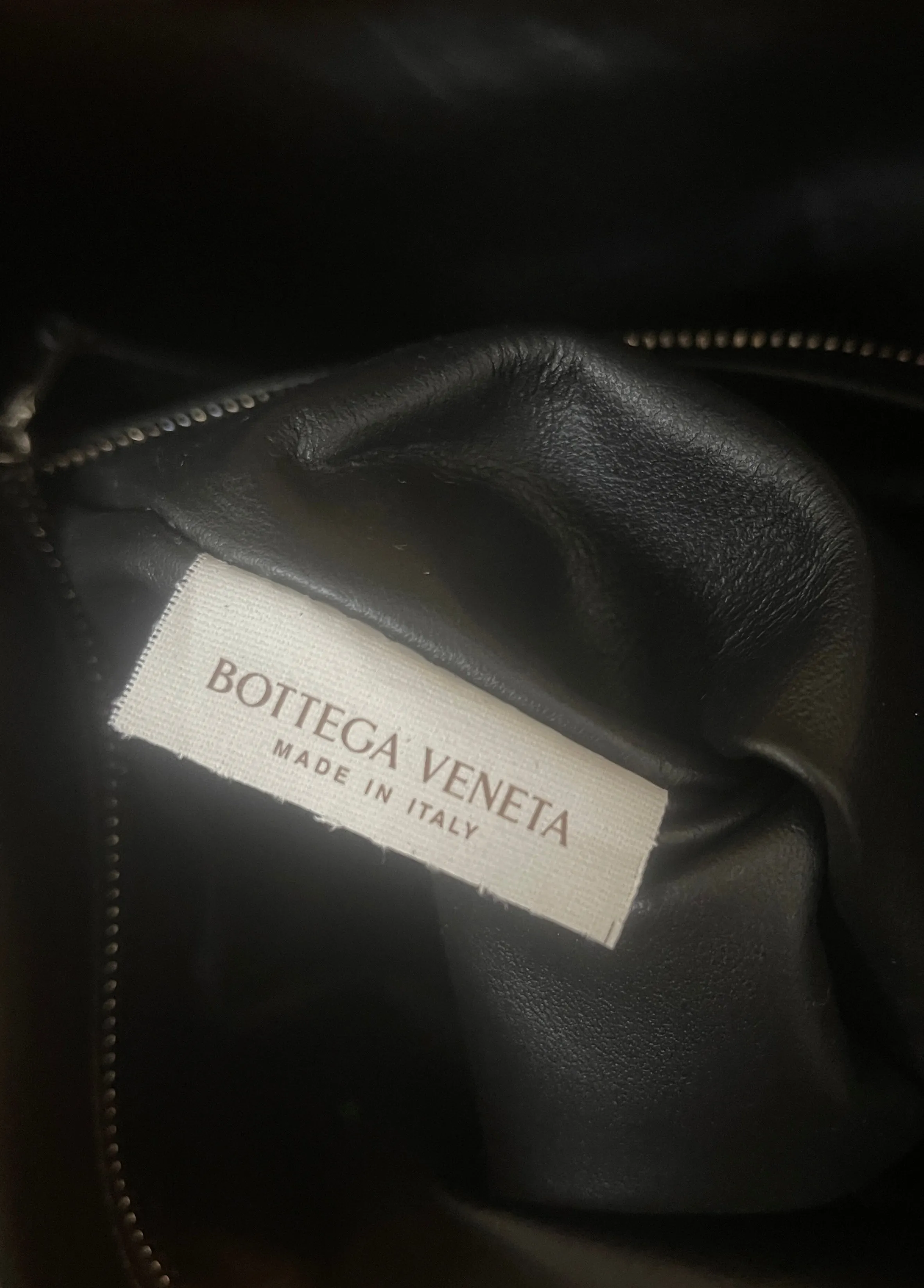 Bottega Veneta Black Leather Small Jodie Hobo Bag
