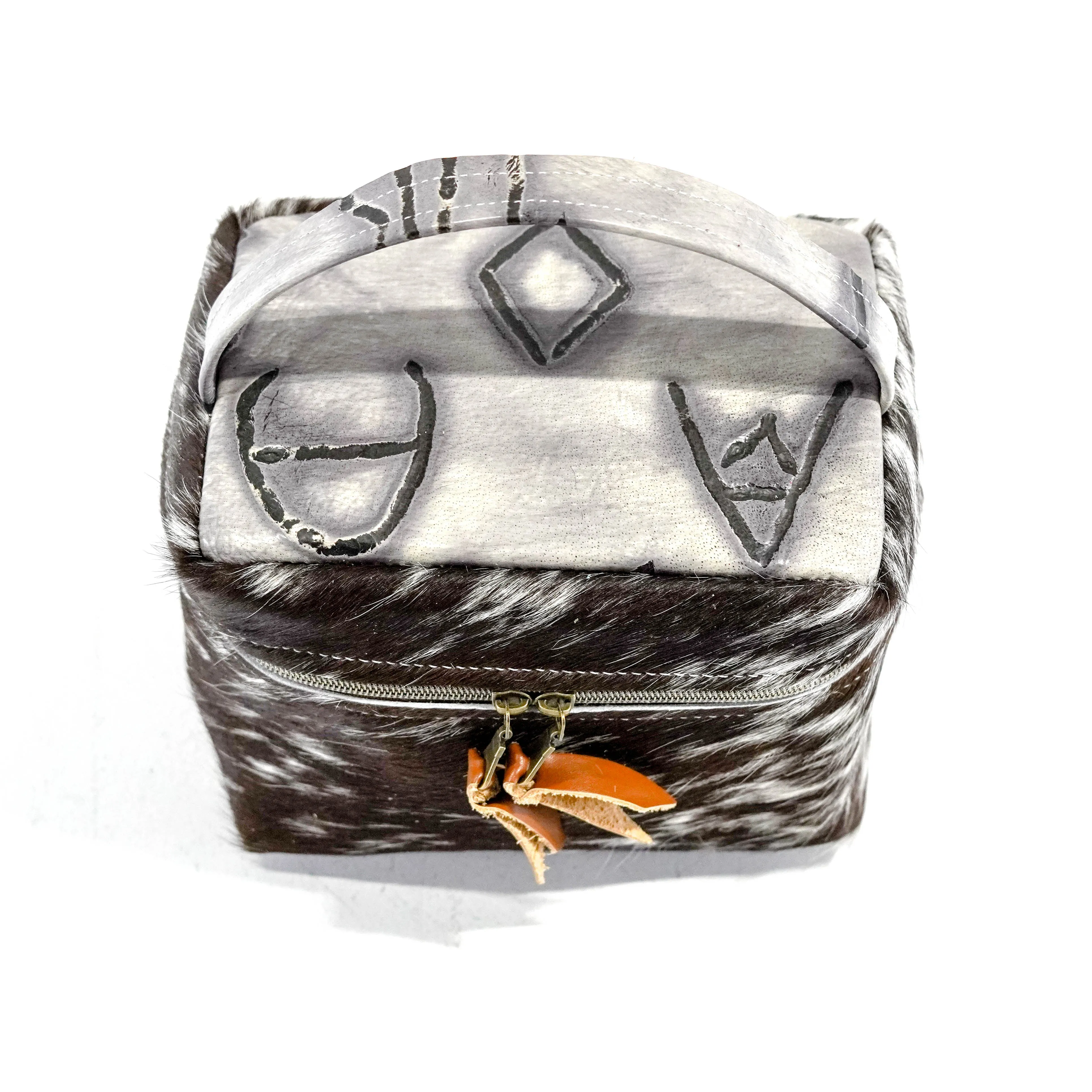 Caboose - Black & White w/ Smoke Show Brands
