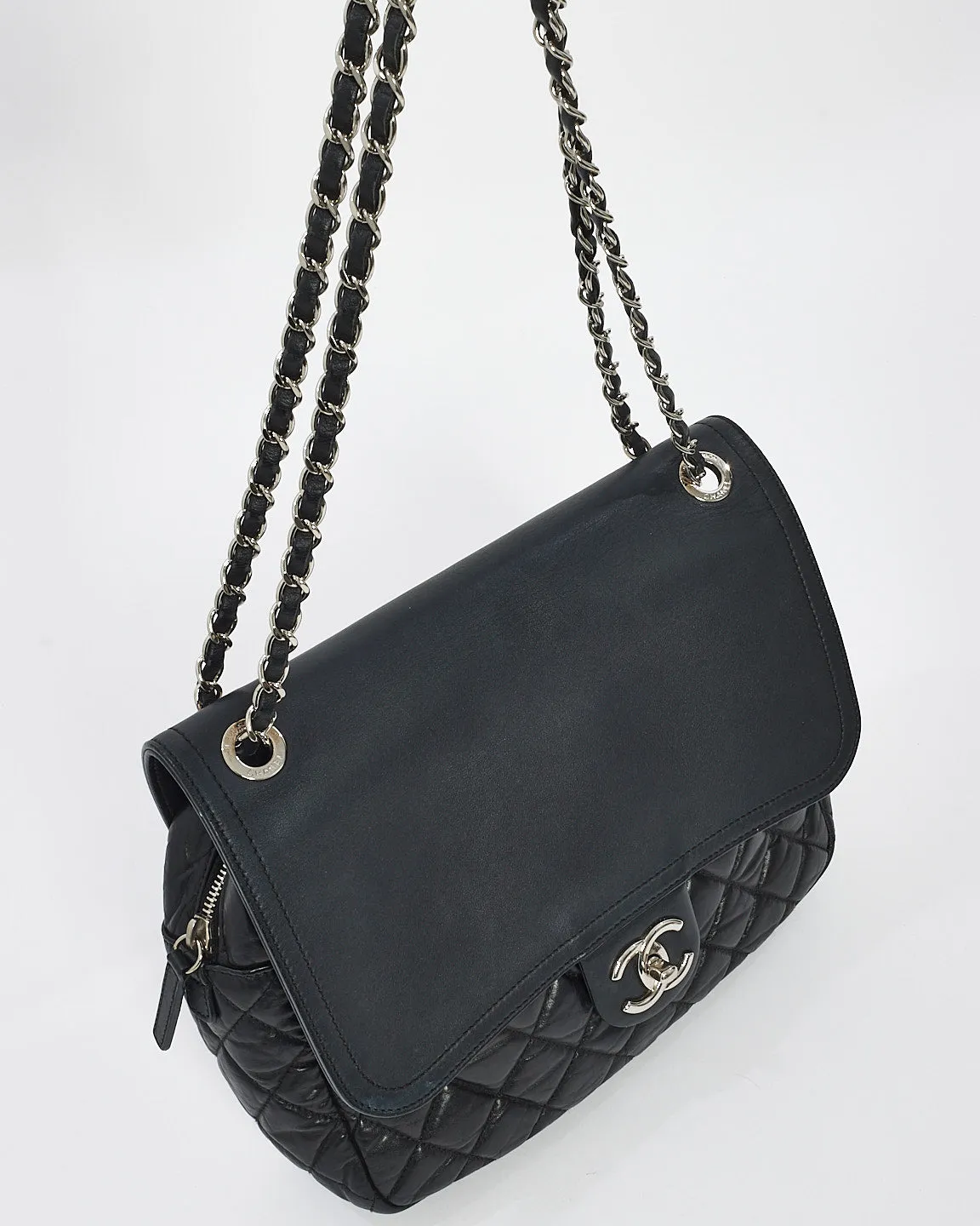 Chanel Black Quillted Leather Easy Zip Shoulder Bag with SHW
