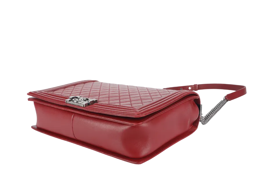CHANEL LEBOY LARGE RED LAMBSKIN LEATHER RUTHENIUM HARDWARE (1837xxxx) WITH CARD AND DUST COVER