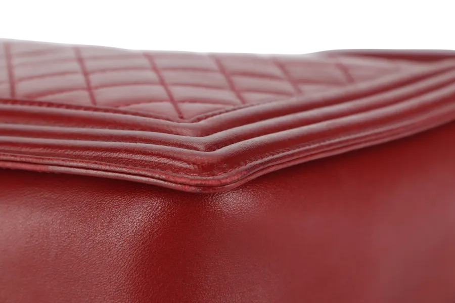 CHANEL LEBOY LARGE RED LAMBSKIN LEATHER RUTHENIUM HARDWARE (1837xxxx) WITH CARD AND DUST COVER