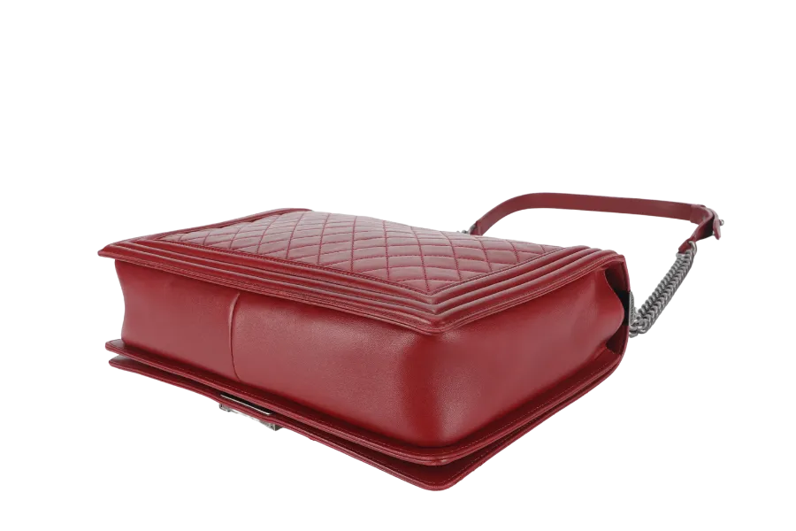CHANEL LEBOY LARGE RED LAMBSKIN LEATHER RUTHENIUM HARDWARE (1837xxxx) WITH CARD AND DUST COVER