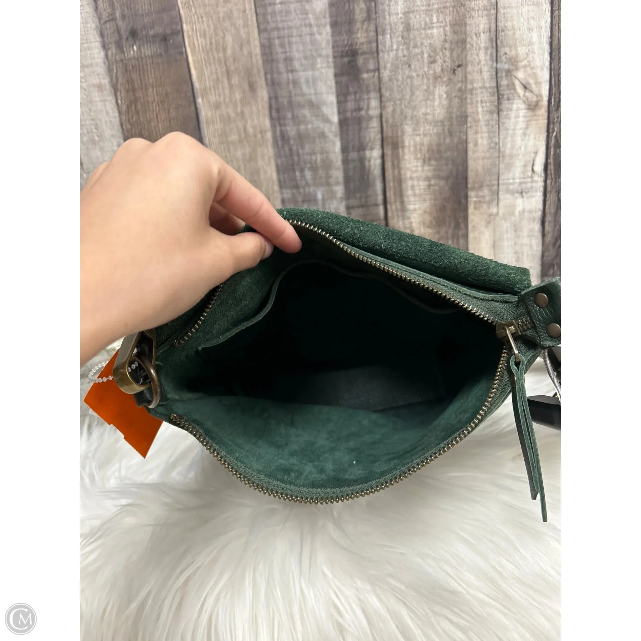 Crossbody By Hobo Intl, Size: Medium