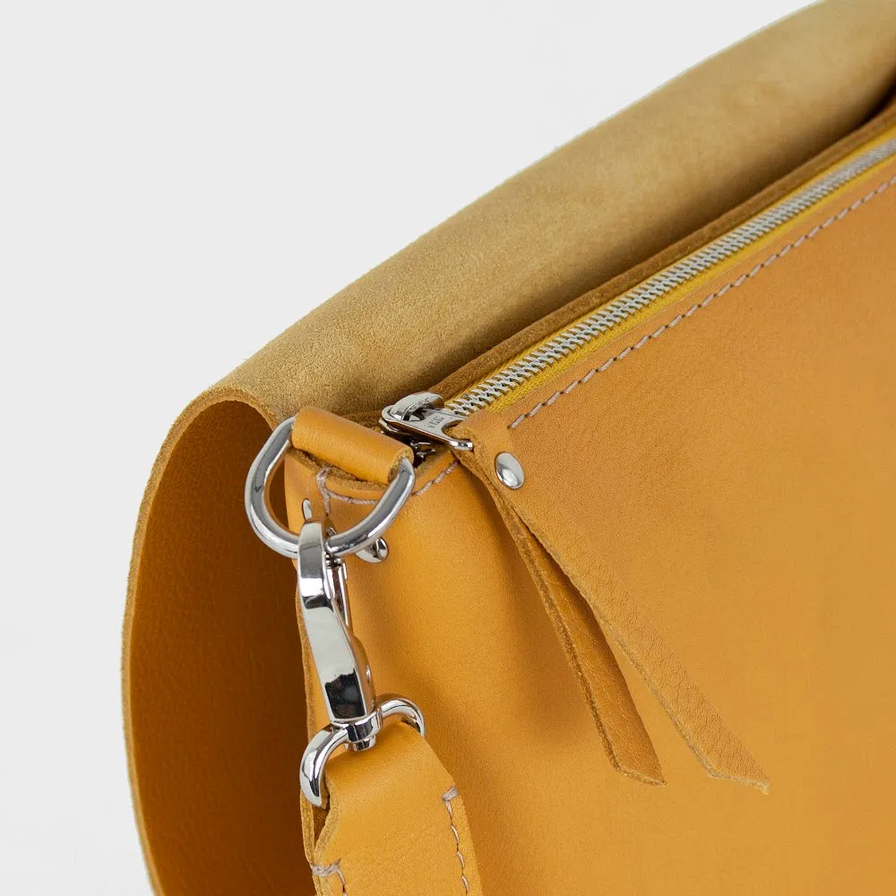 CRUSH Leather Goods Crossbody Bag JOY M Syna