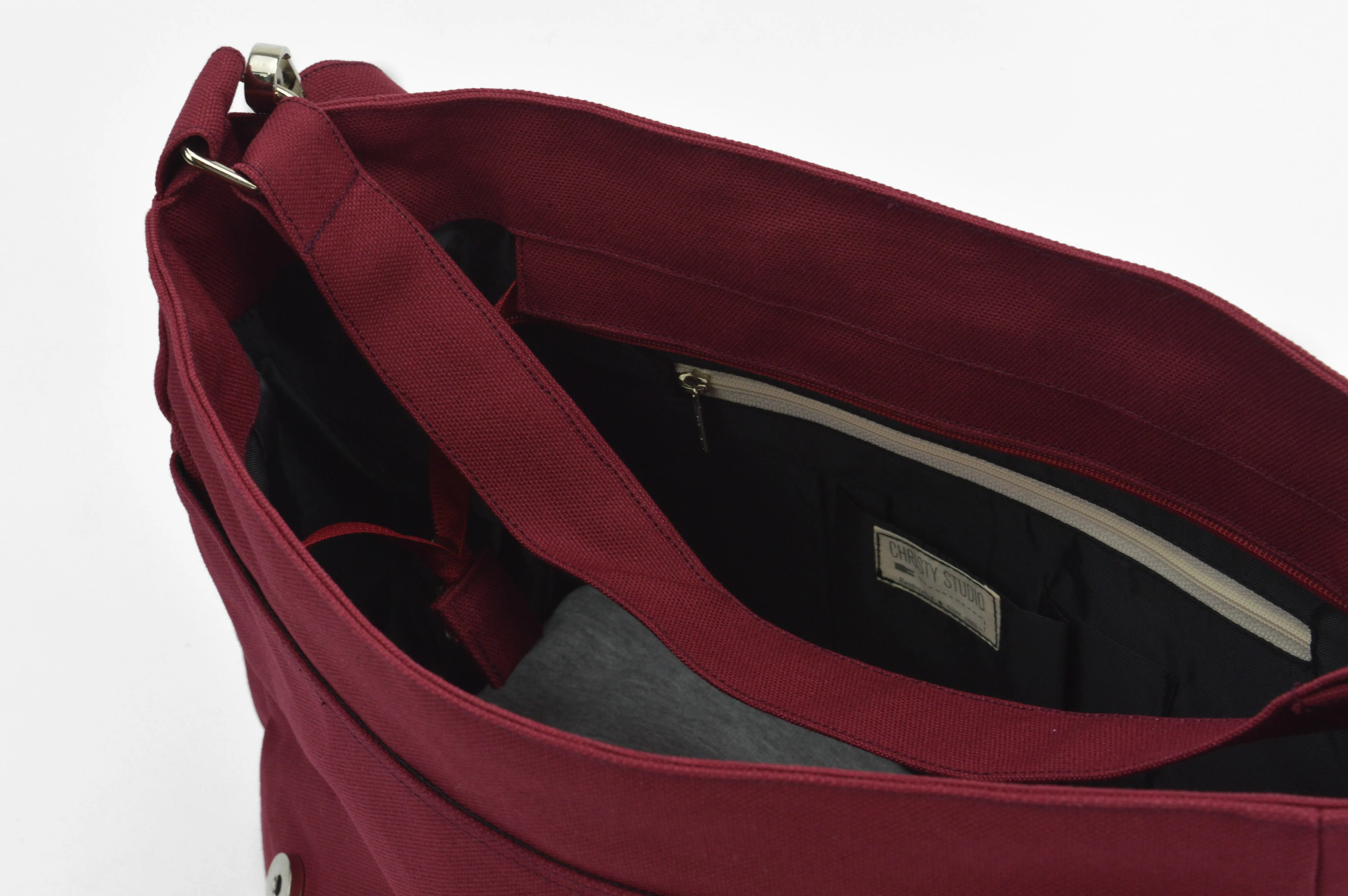 Daniel 18 Rose Red | Messenger Bag