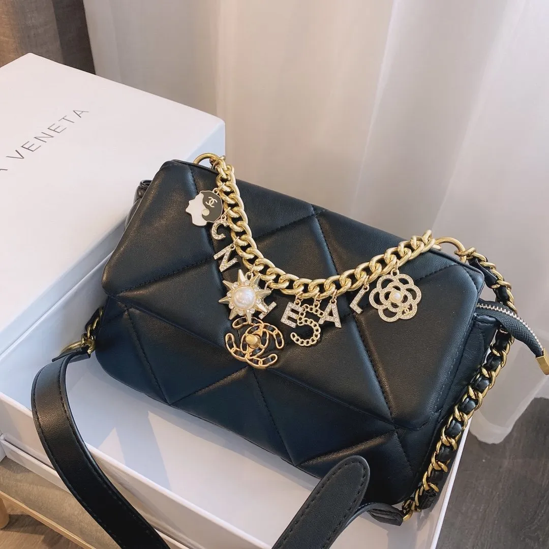 Designer bags by Chanel 064