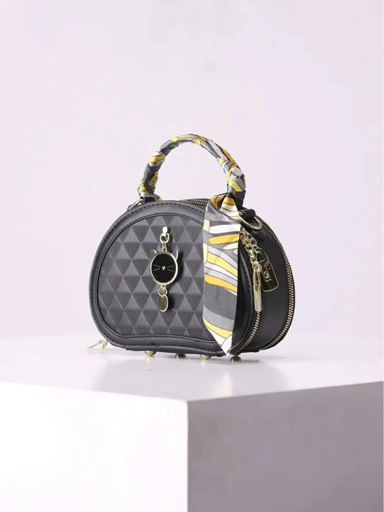 Diagonal Black Checkboard Printed Square Bag - FD ⚡