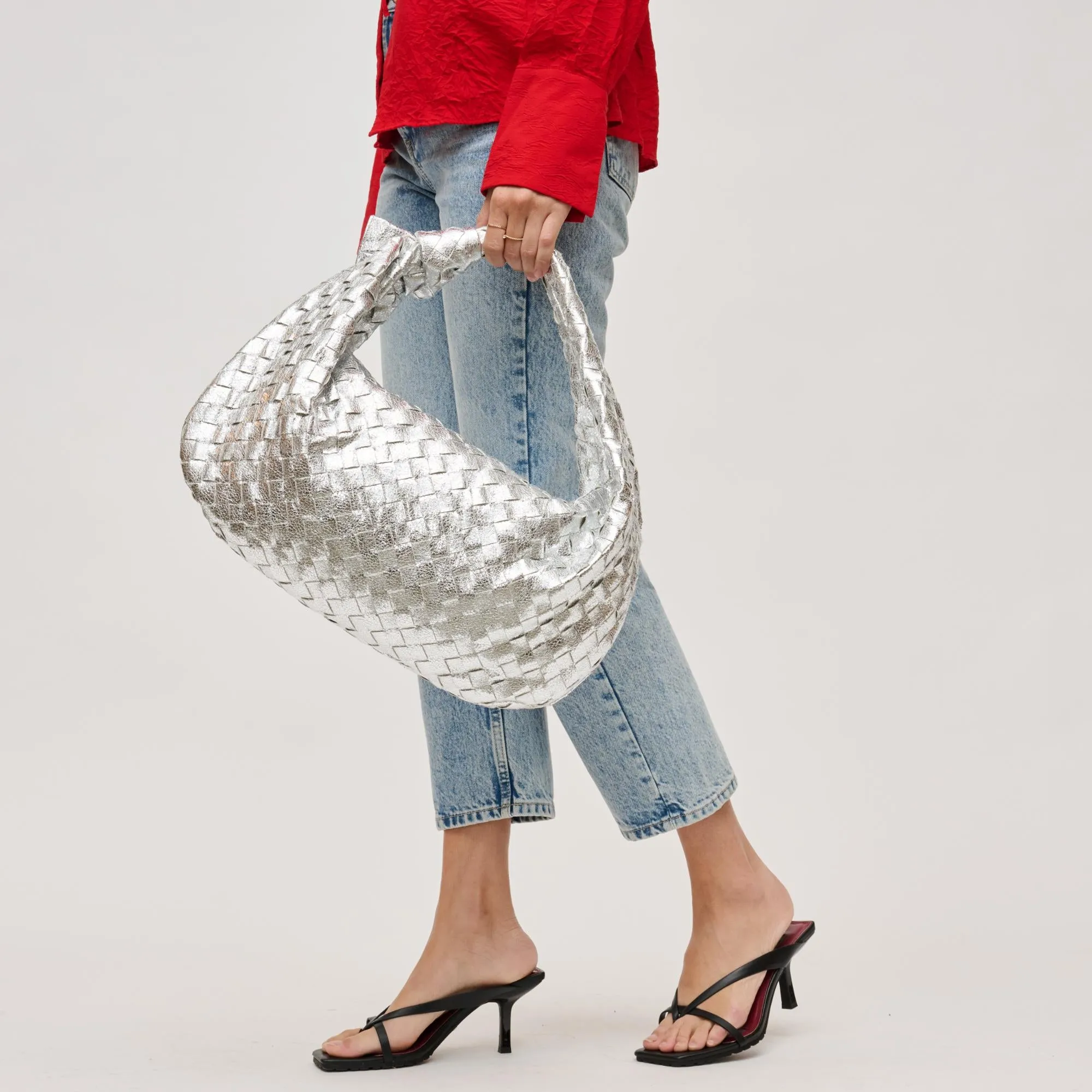 Dollie Hobo