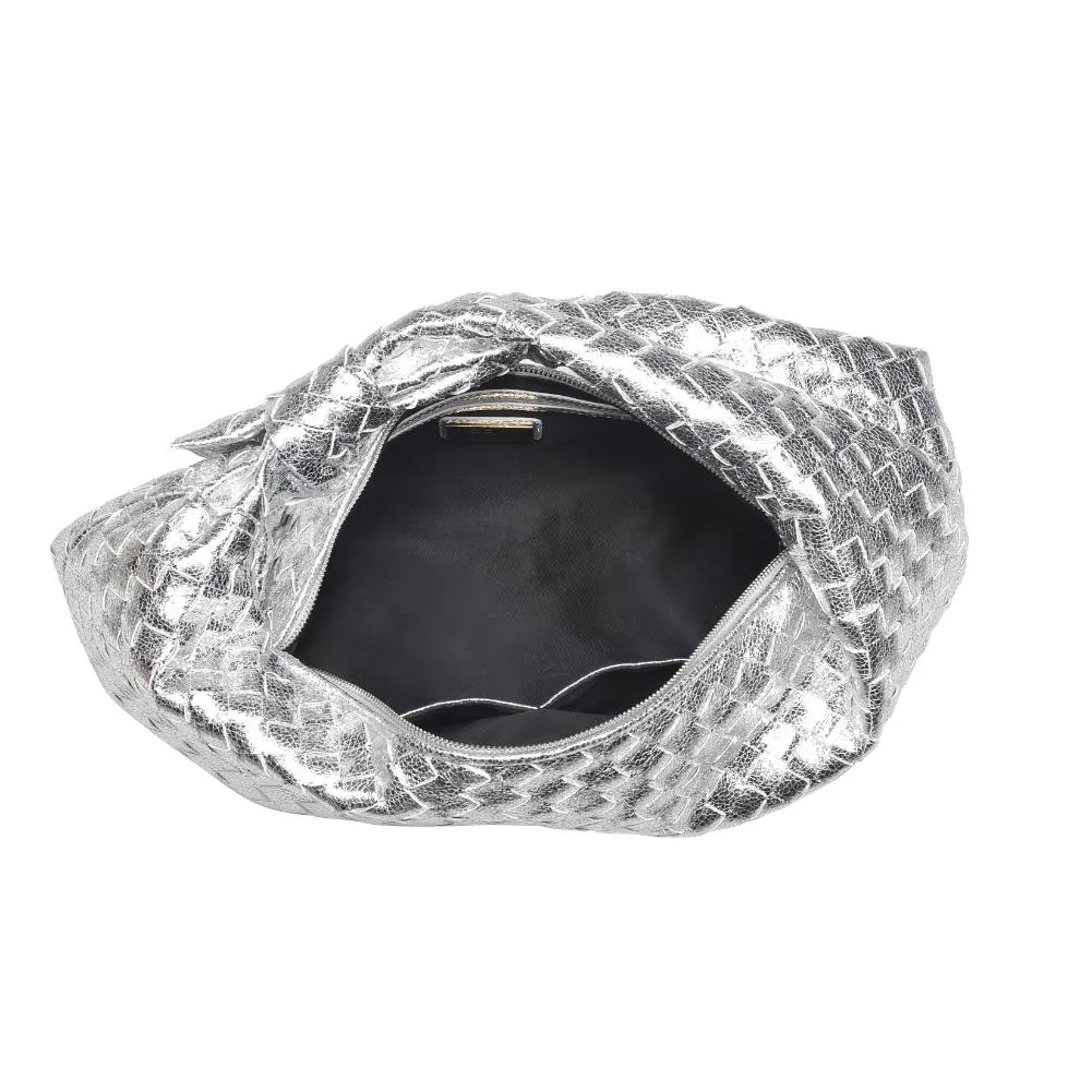 Dollie Hobo