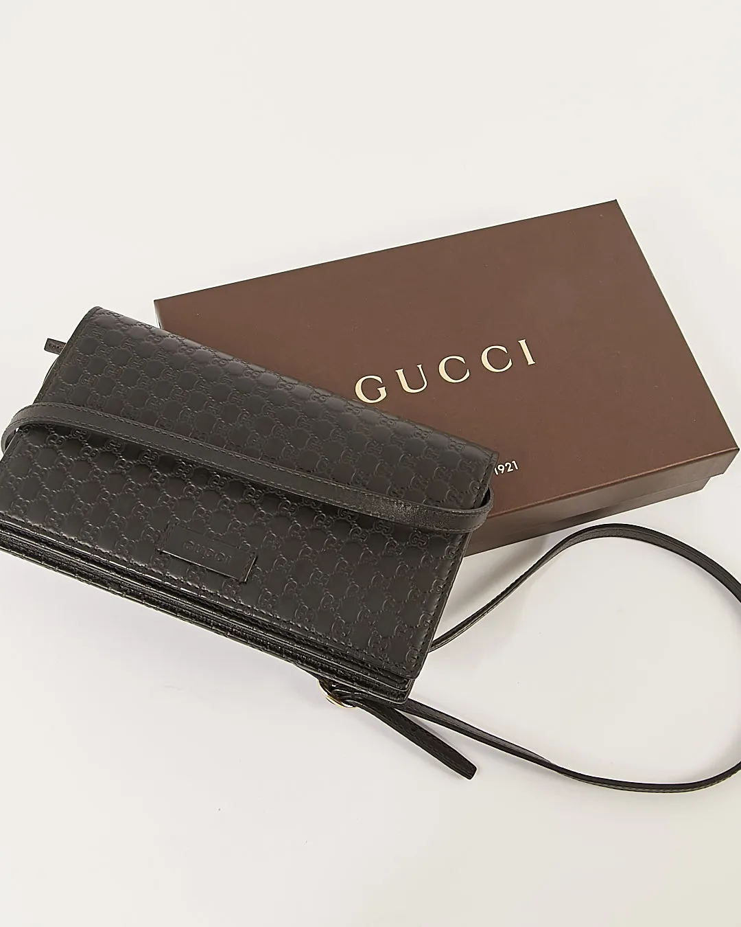 Gucci Black Microguccissima Leather Wallet On Chain