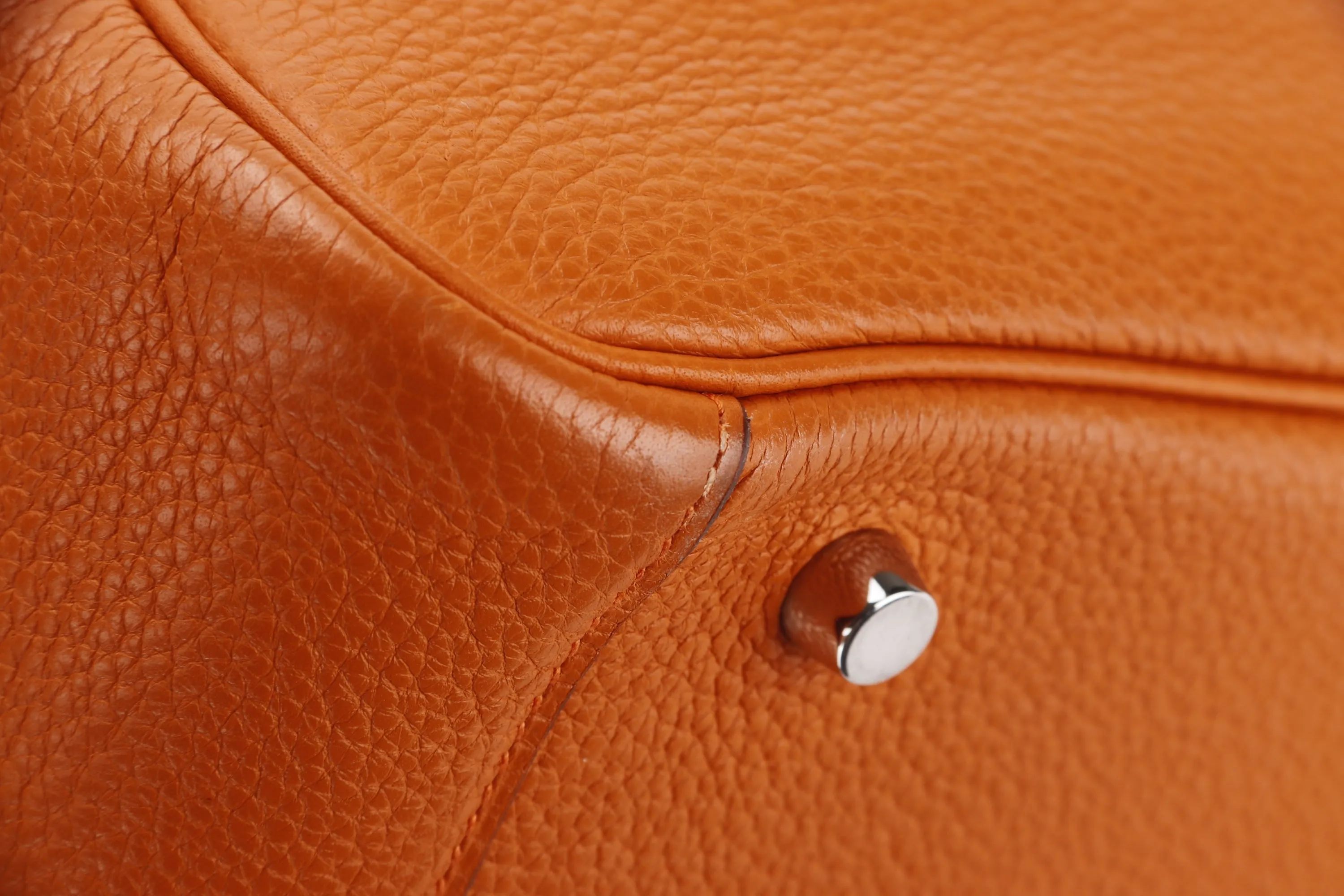 HERMES LINDY 30 (STAMP Q 2013) FEU COLOR CLEMENCE LEATHER PALLADIUM HARDWARE, WITH RAINCOAT & DUST COVER