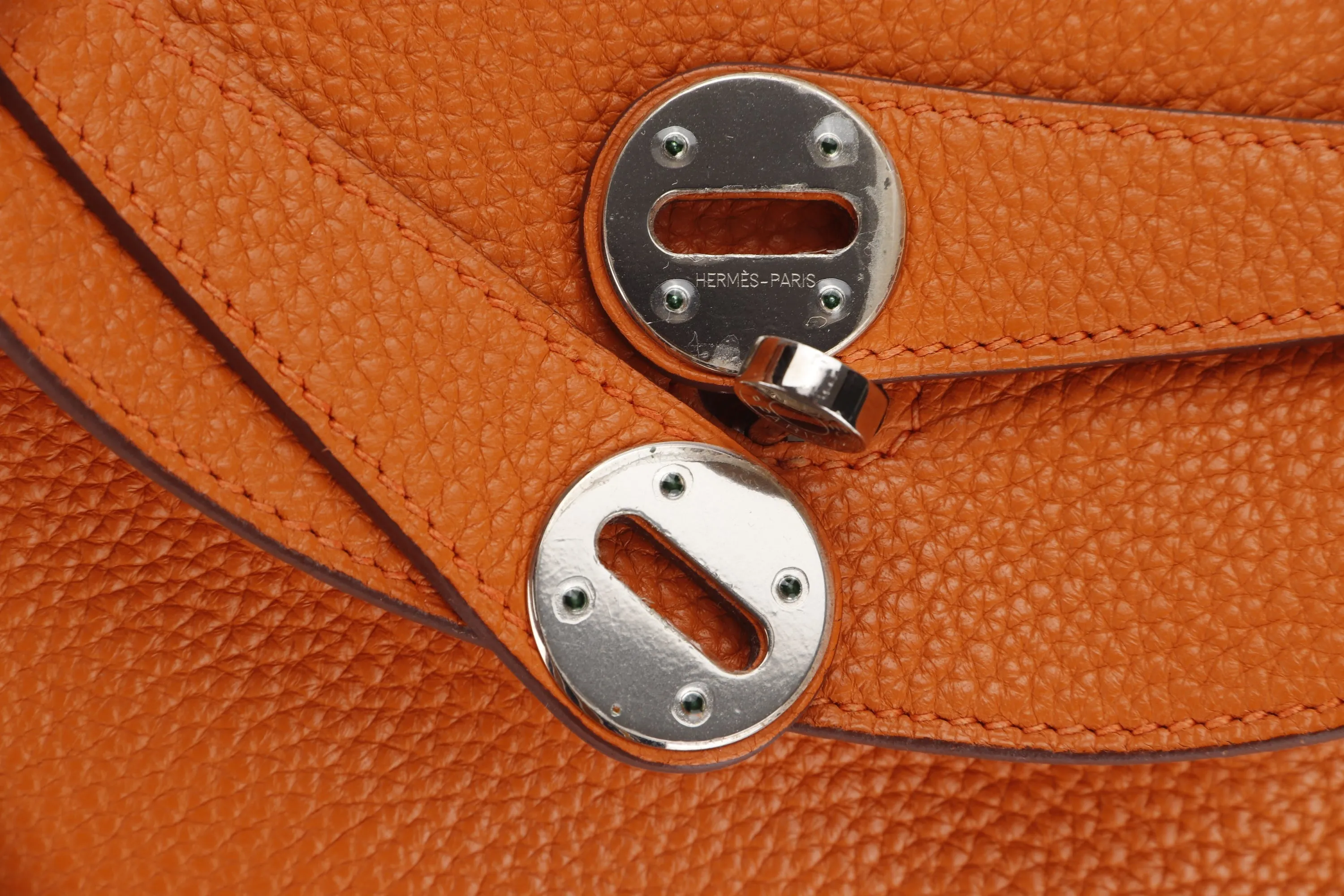 HERMES LINDY 30 (STAMP Q 2013) FEU COLOR CLEMENCE LEATHER PALLADIUM HARDWARE, WITH RAINCOAT & DUST COVER