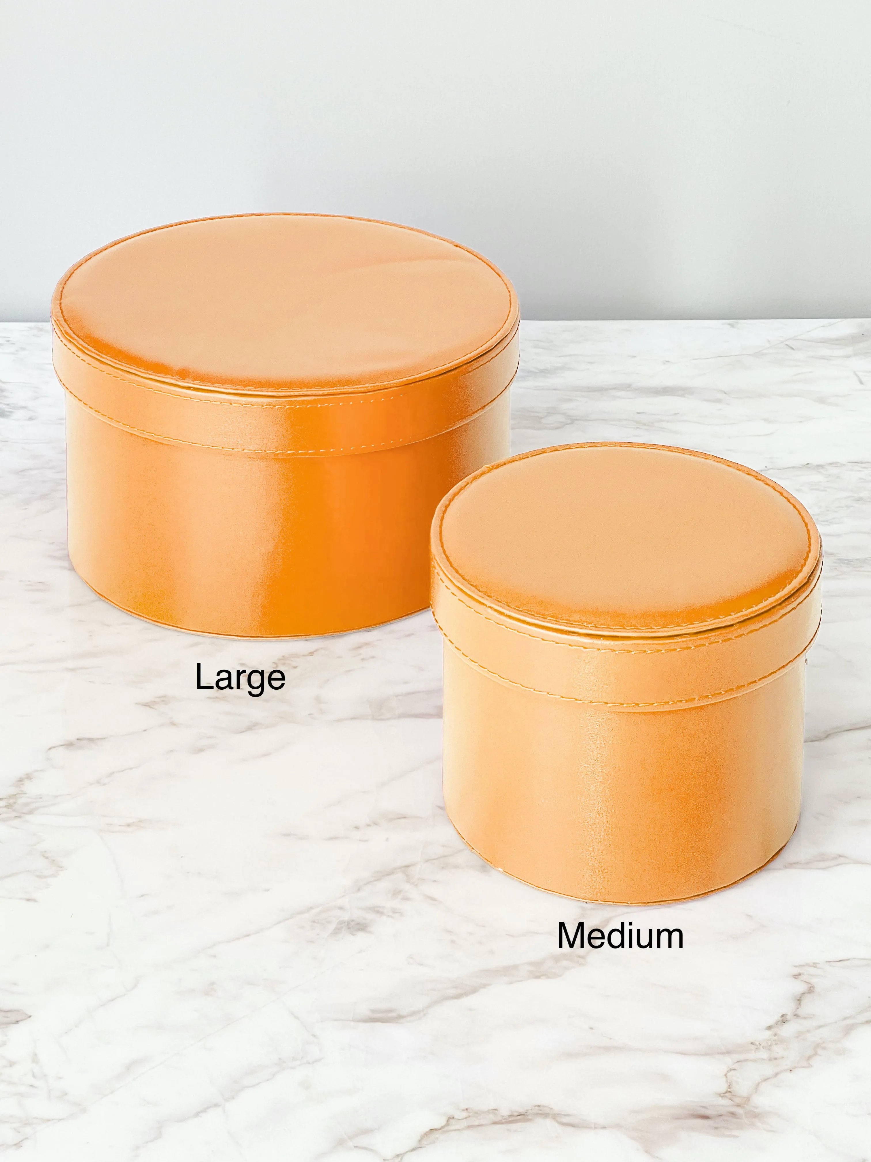 Leather Round Flower Box