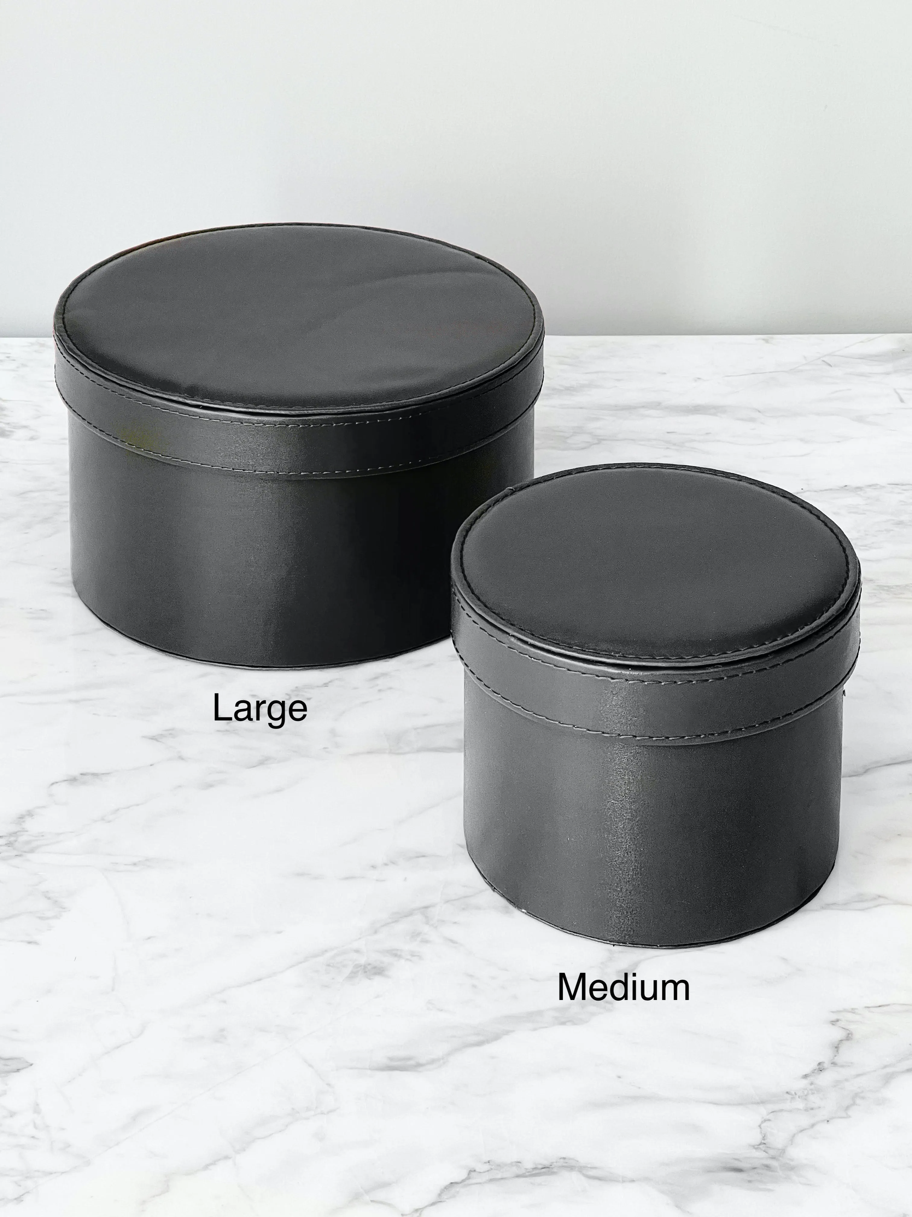 Leather Round Flower Box