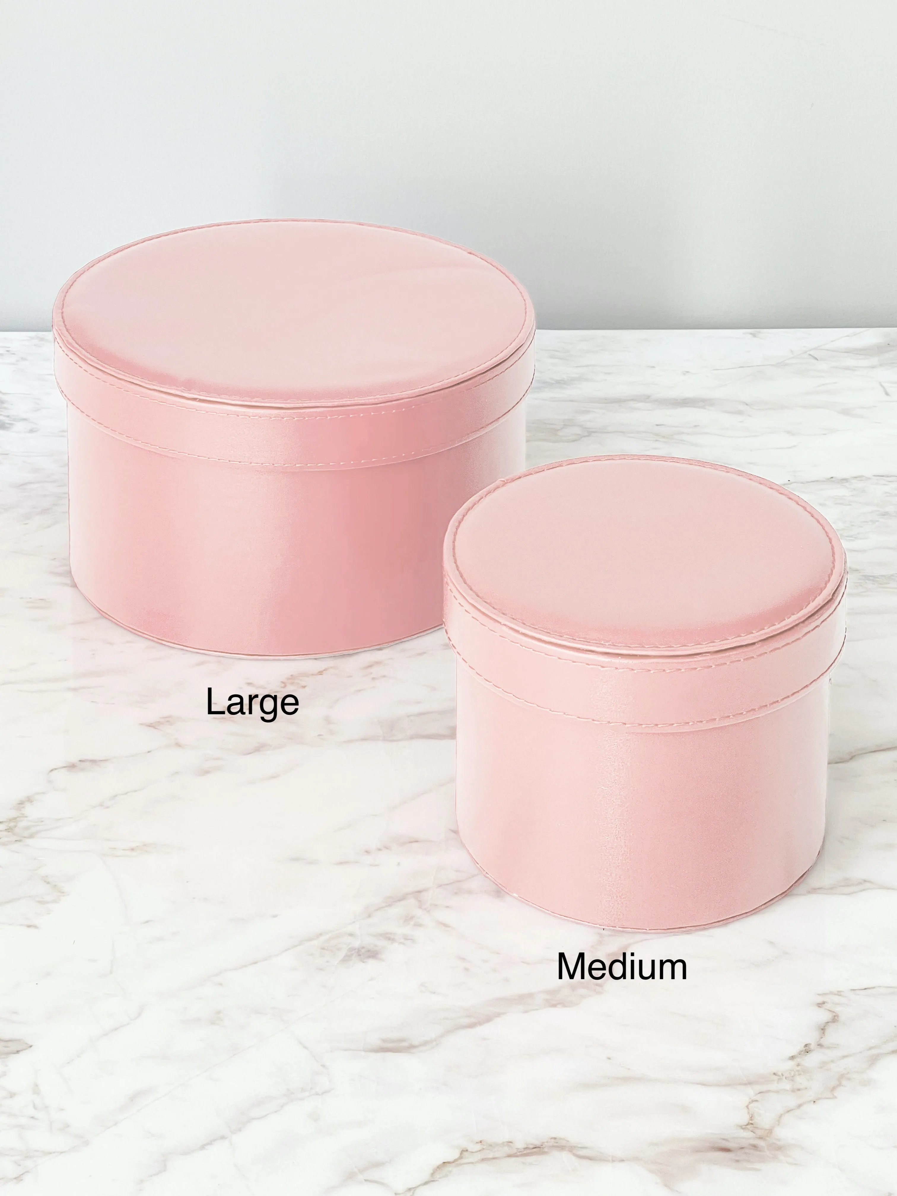 Leather Round Flower Box