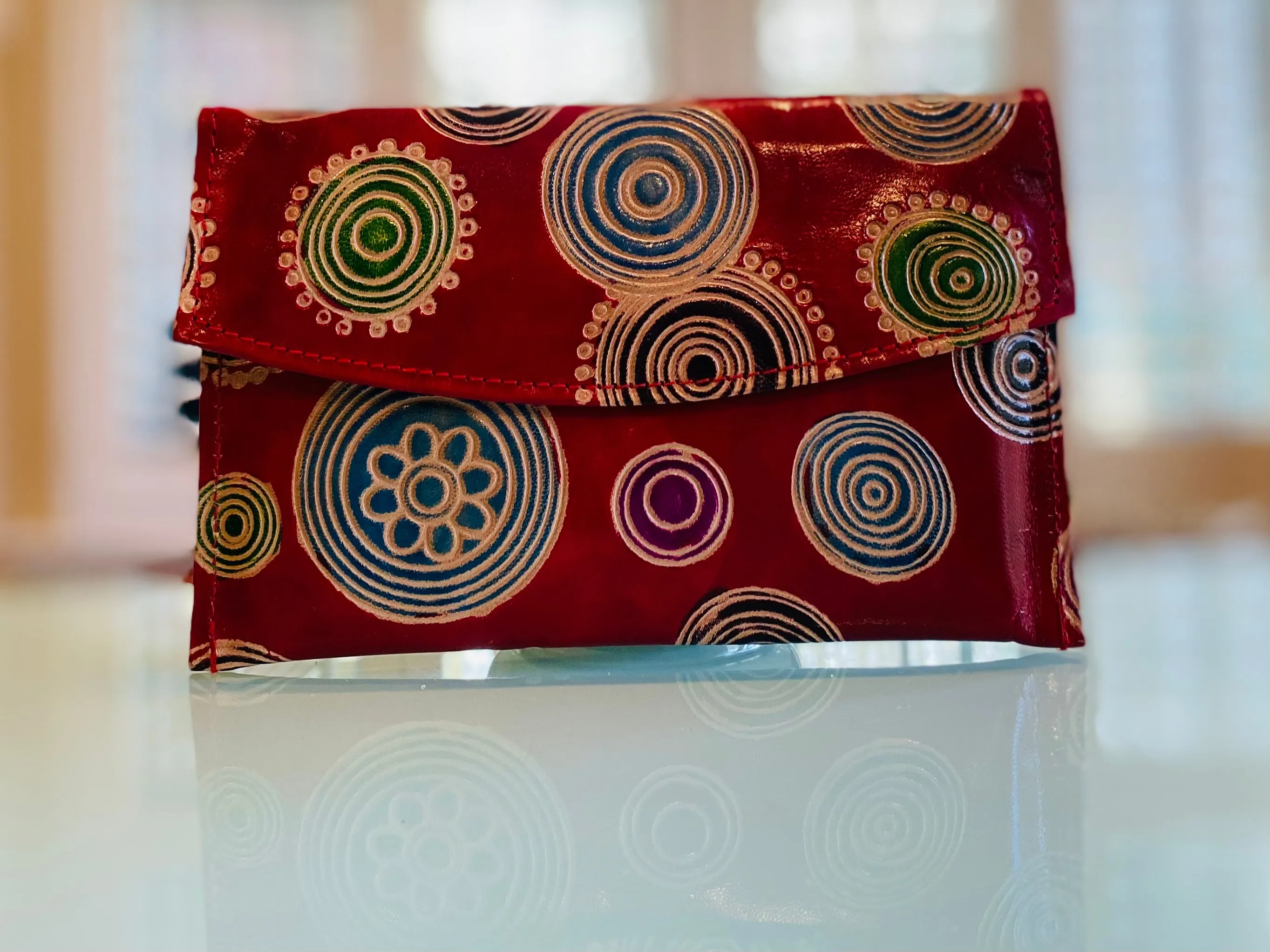 LEATHER WALLET RED WITH CIRCLE DESIGN