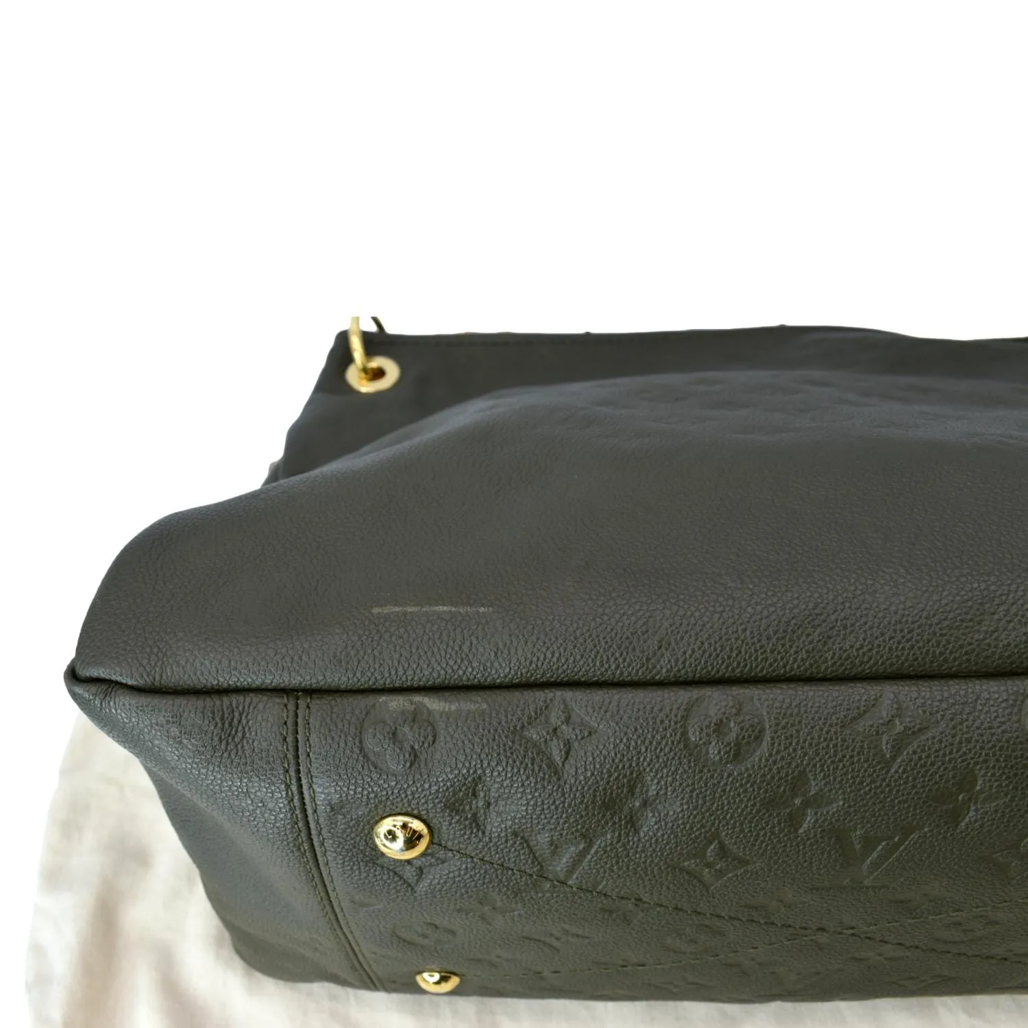 LOUIS VUITTON Artsy MM Empreinte Leather Shoulder Bag Green