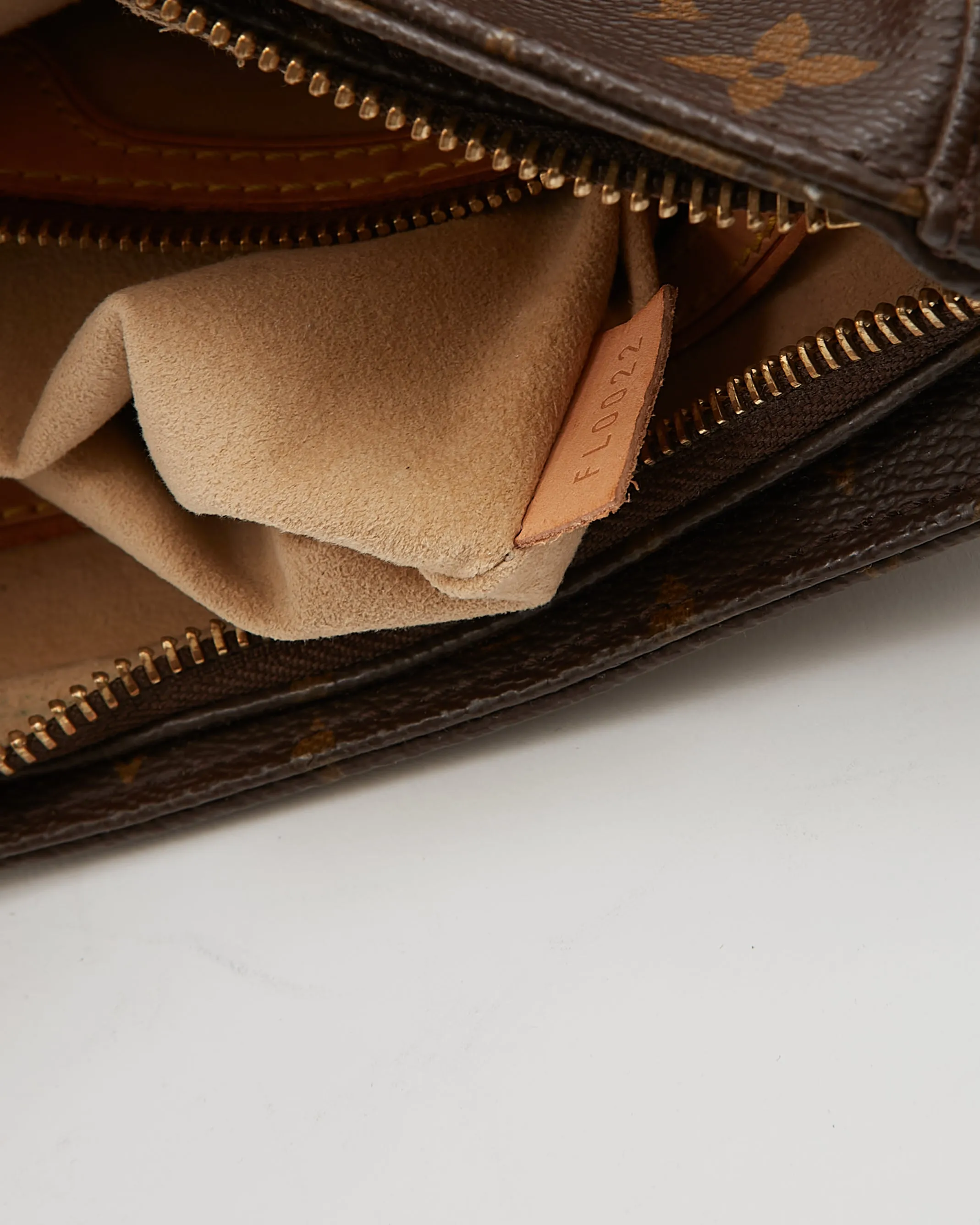 Louis Vuitton Monogram Canvas Looping MM Shoulder Bag
