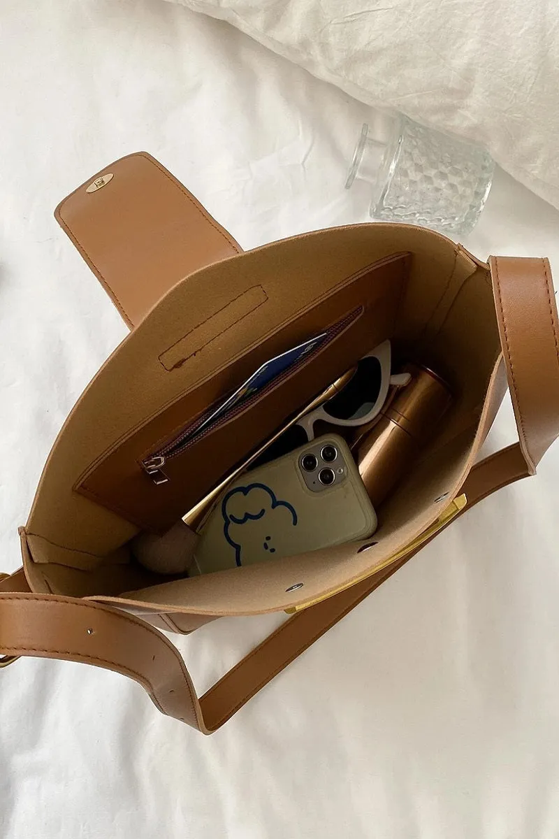 MESSENGER CROSSBODY SHOULDER BAG