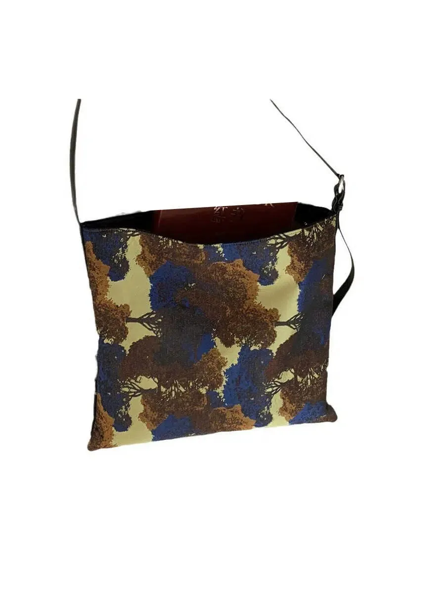 Modern Abstract Print Shoulder Bag