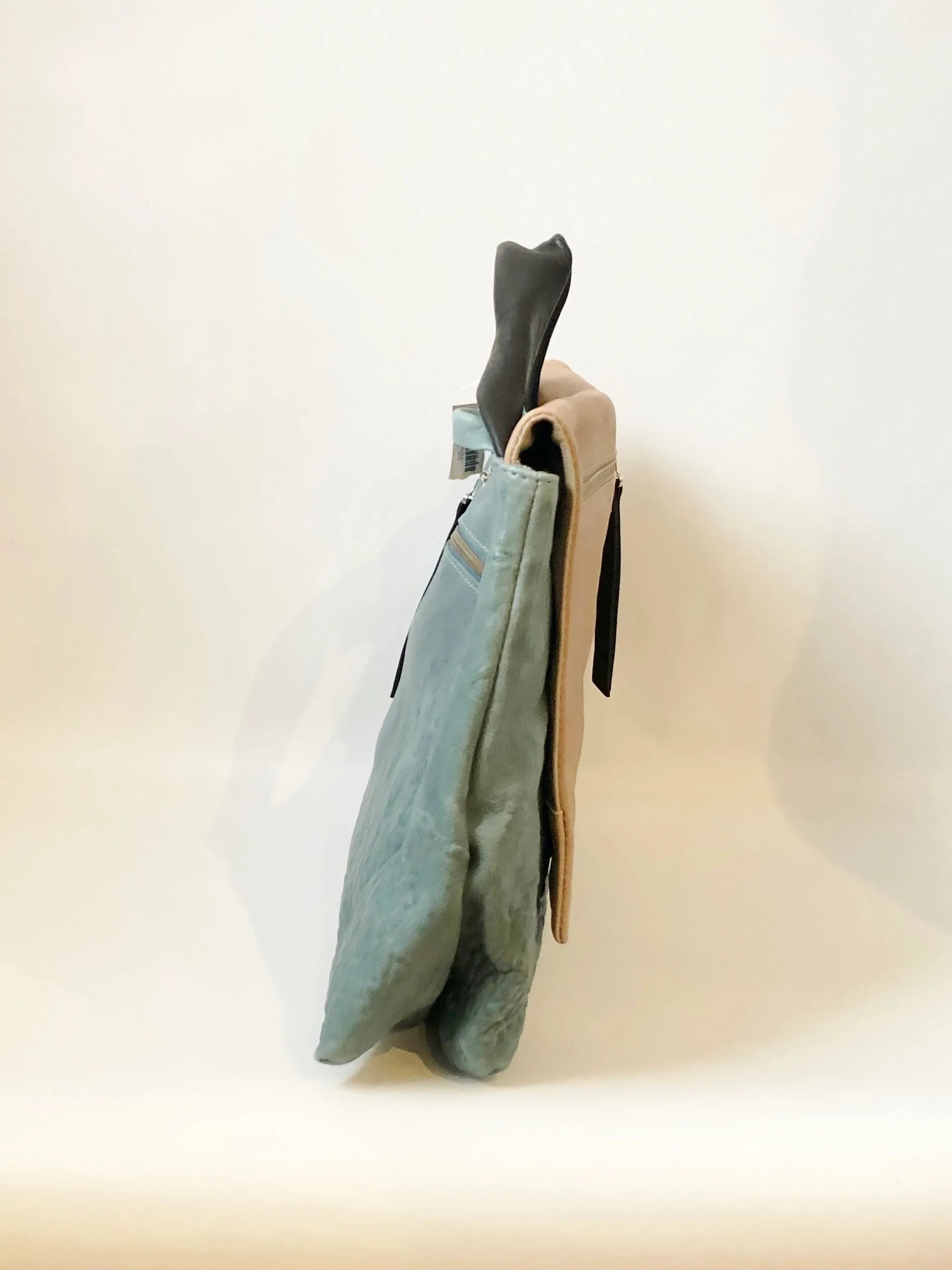 NEW Messenger Bag