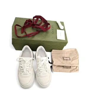 Pre-owned Gucci Embossed GG White Trainers