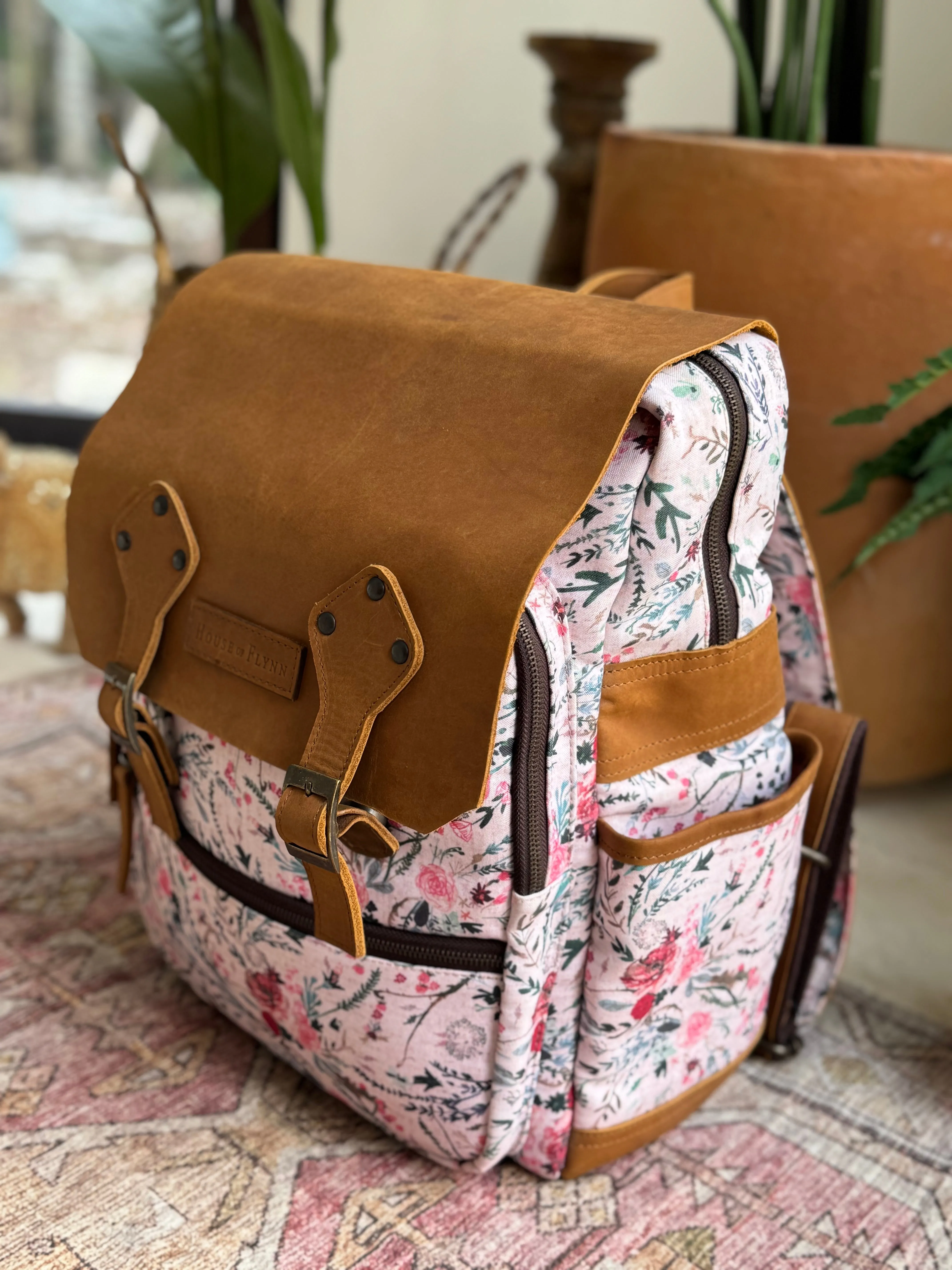 Roam Backpack - Blush Fable