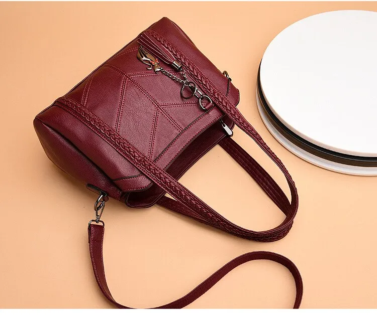Top-Handle Bag for Women Tassel Tote Luxury Spiraea Women Shoulder Messenger Bags Designer High Quality Leather Handbag Cute Cat