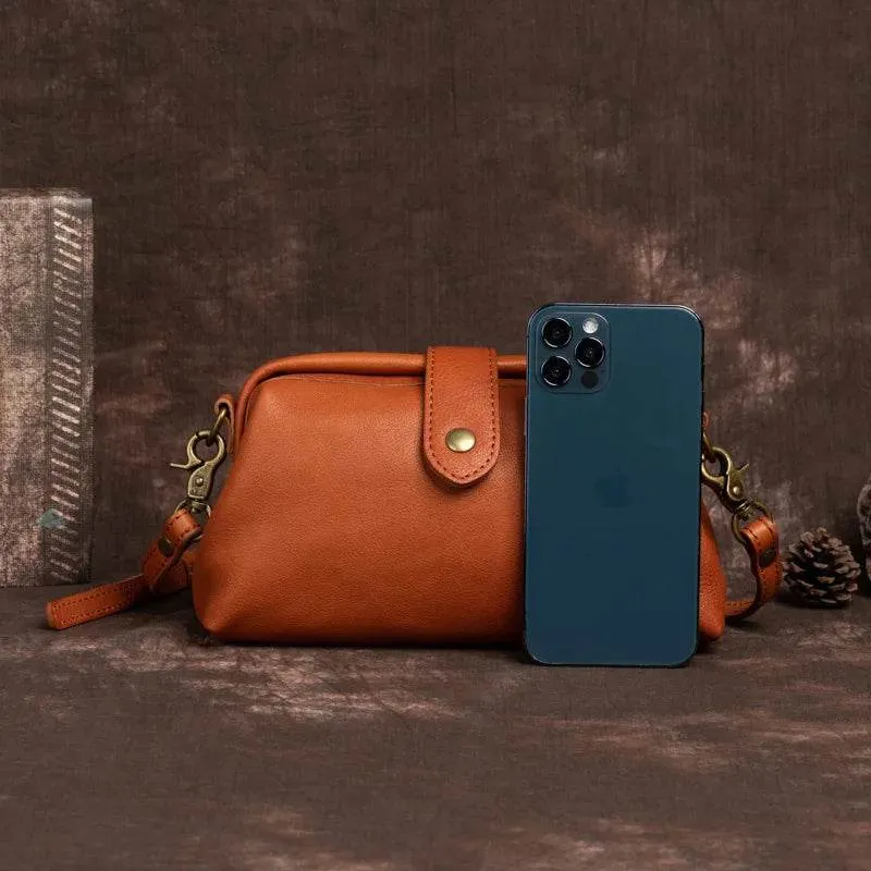 Women’s Leather Crossbody Bag Retro Messenger Phone Sling